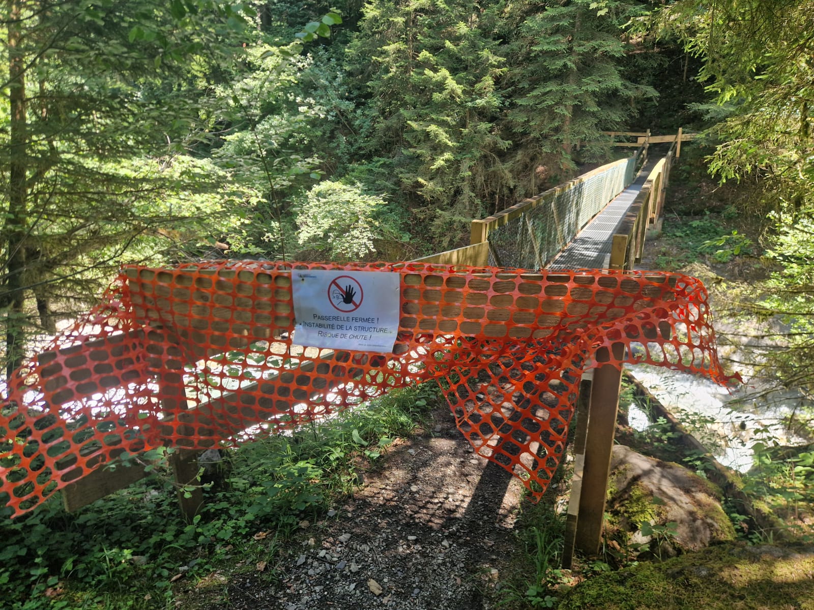 A Val d'Illiez, la passerelle de Fayot pourrait être déplacée